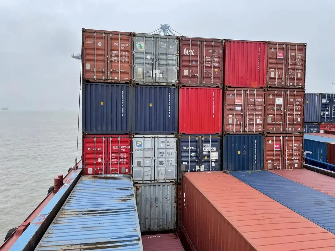 什么是集装箱船舶内贸海运转外贸_海内海运-bevictor伟德官网物流